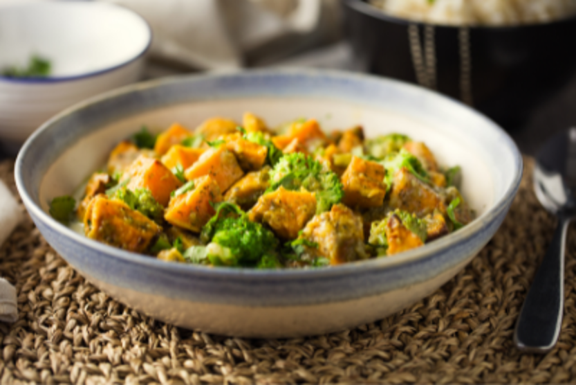 Curry de brocoli aux lentilles corail