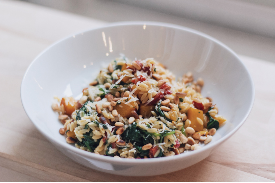 Orzo sauté aux légumes d’automne